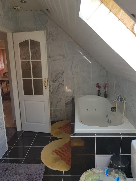 Villa Apartment Ruban Екстериор снимка