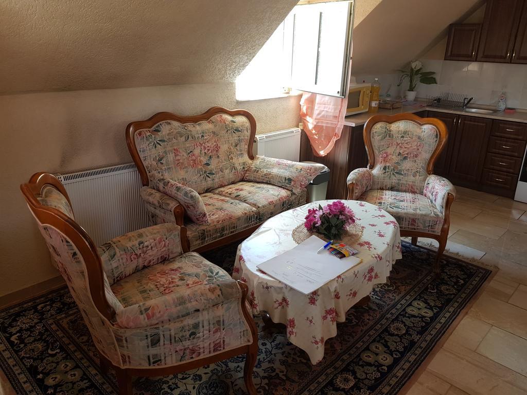 Villa Apartment Ruban Екстериор снимка